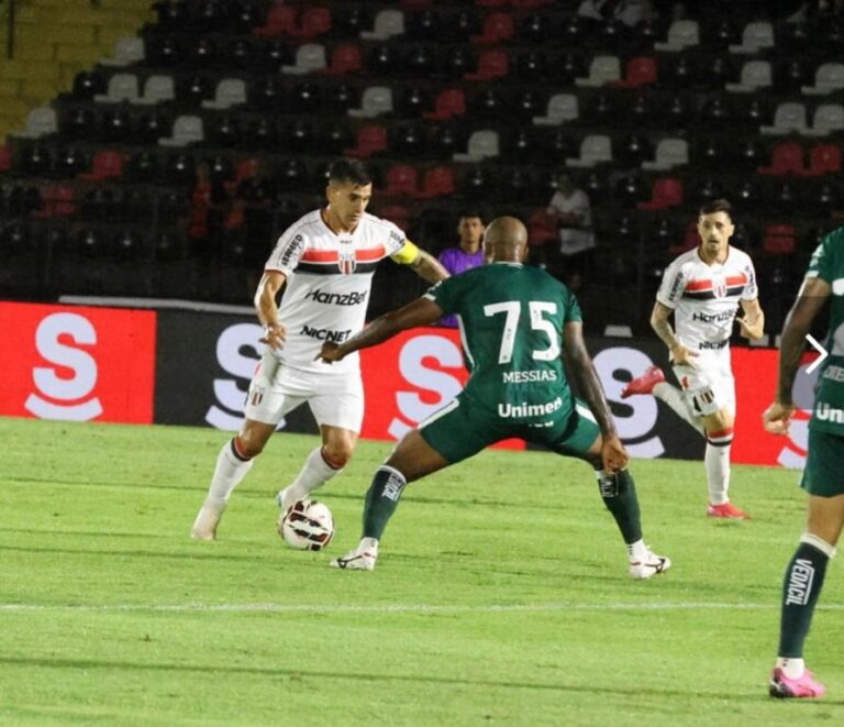 Botafogo perde mais uma na Série B