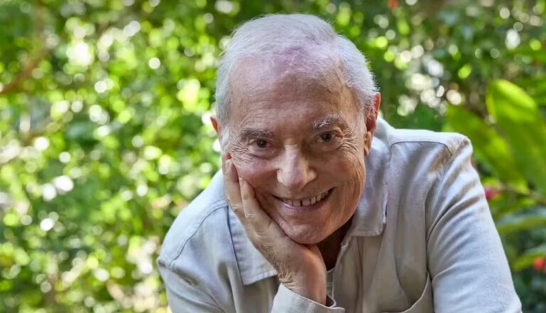 Aos 85 anos, Francis Hime lança álbum de inéditas: ‘Não Navego Pra Chegar’