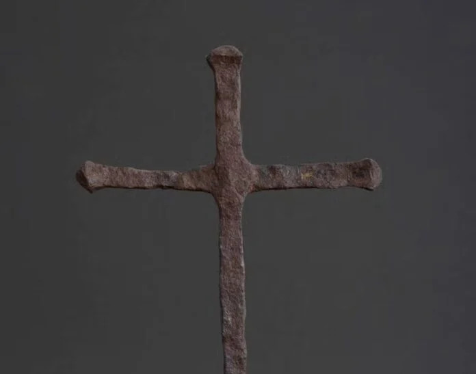 Cruz da primeira missa no Brasil faz peregrinação por Aparecida, Cachoeira Paulista e Guaratinguetá Canção Nova nesta quarta (16)