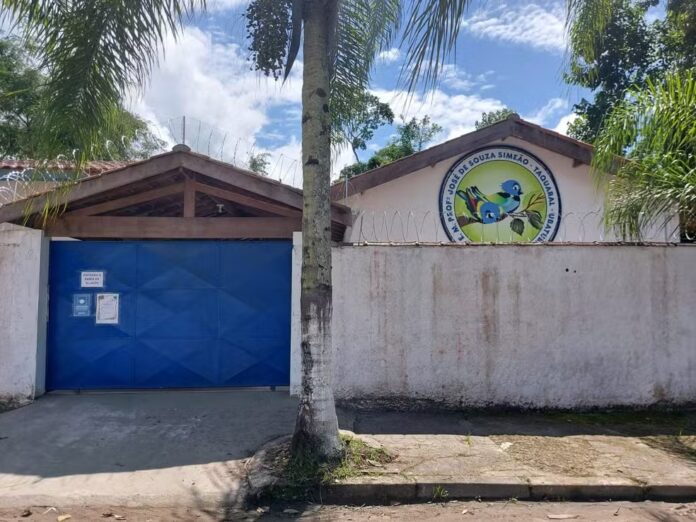 Escolas de Ubatuba têm aulas suspensas após fortes chuvas