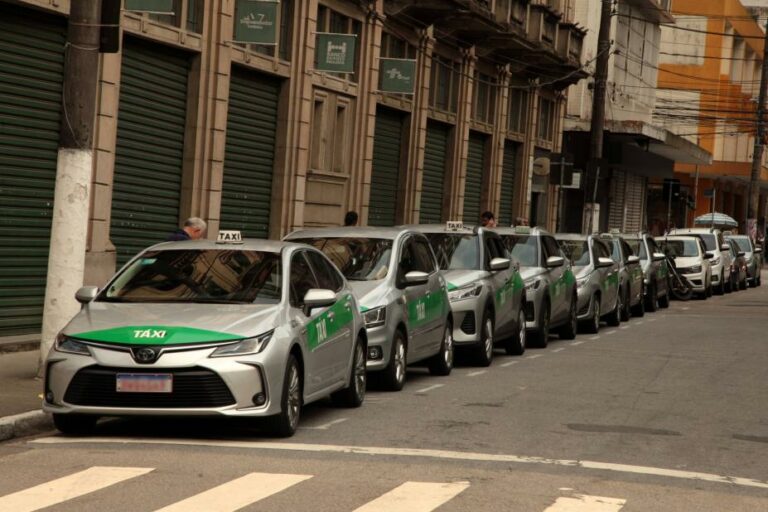 Tarifa de táxi em Santos terá novos valores a partir de segunda-feira