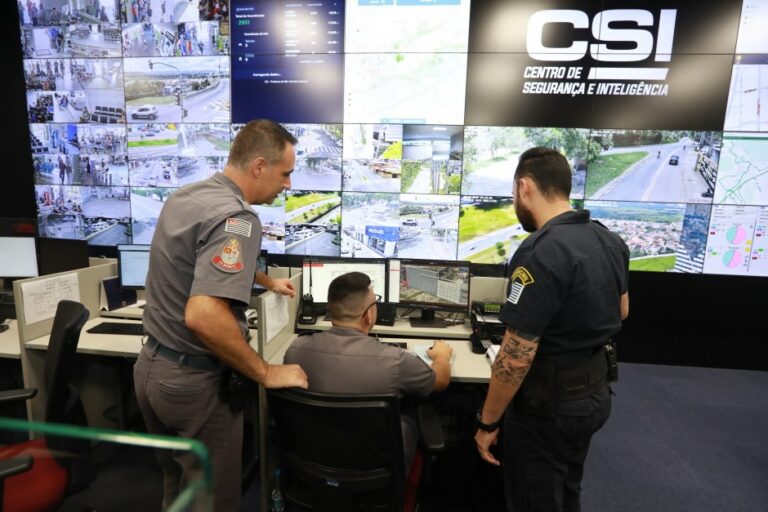 Menores são presos após furtarem bicicletas na zona oeste de São José