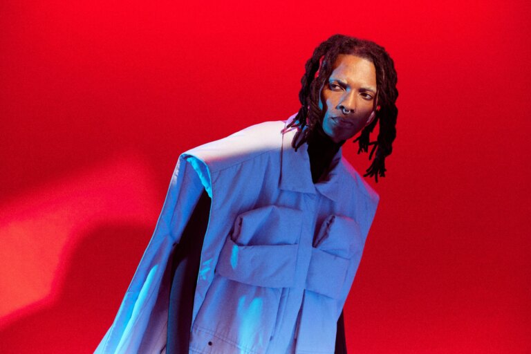 Jonathan Ferr celebra o Dia Internacional do Jazz com show intimista