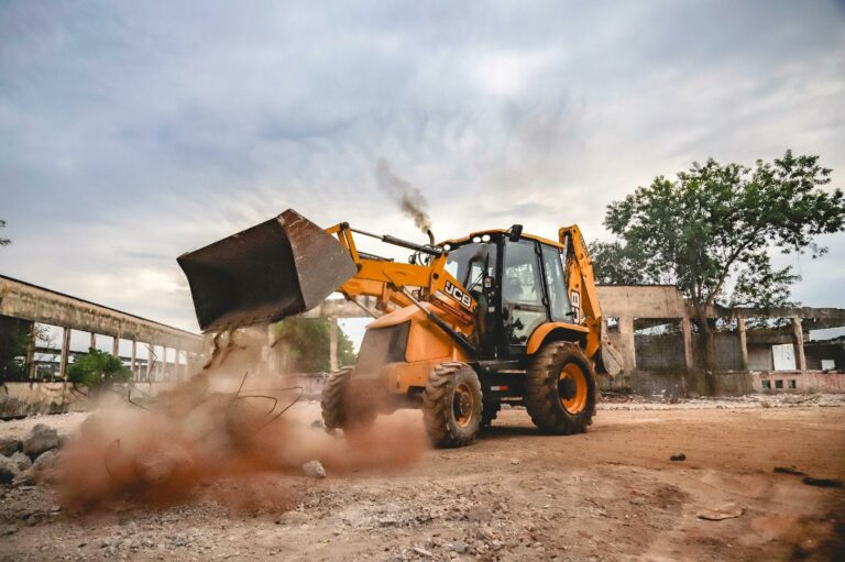 Autoridades do MEC e IFSP visitam obras do futuro Instituto Federal de Ribeirão Preto e destacam avanço da construção