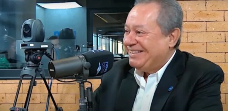 Presidente da CNI aponta falta de ‘políticas fiscais consistentes’ no Brasil como obstáculo para a economia