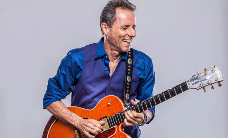 Tony Bellotto passa por cirurgia bem-sucedida após diagnóstico de câncer