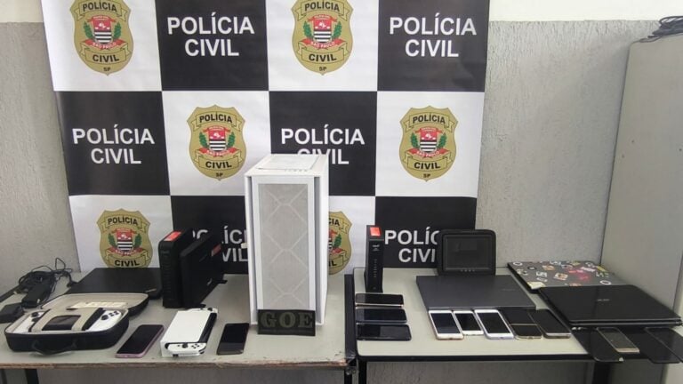 Polícia Civil cumpre mandado no litoral paulista contra grupo de ódio que planejava ataque em show de Lady Gaga