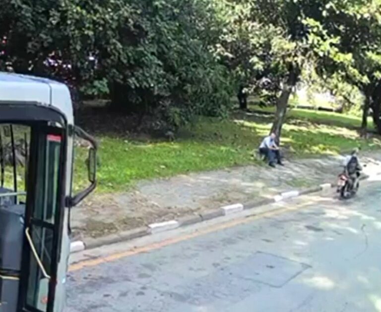 Motorista de ônibus é ameaçado de morte durante assalto em cidade do litoral