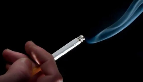 Câmara de Campinas aprova ampliação da lei antifumo e inclui cigarros eletrônicos