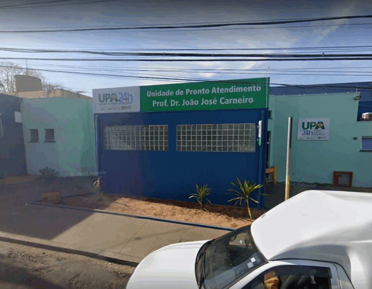 Motorista de Amarok atropela motociclista, foge do local do acidente e Polícia apura identidade do suspeito