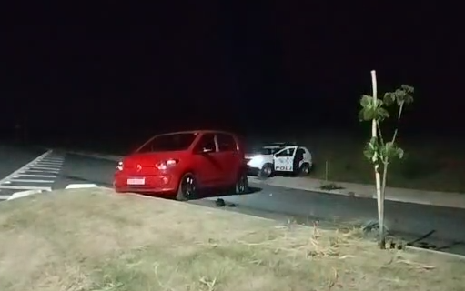 Homem é baleado em perseguição na Avenida John Boyd Dunlop