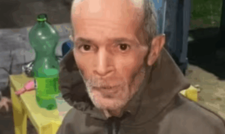 Idoso que havia desaparecido junto de seu cachorro em área de mata de São Vicente é encontrado vivo