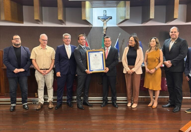Câmara homenageia presidente do TJ-SP com Título de Cidadão Ribeirãopretano