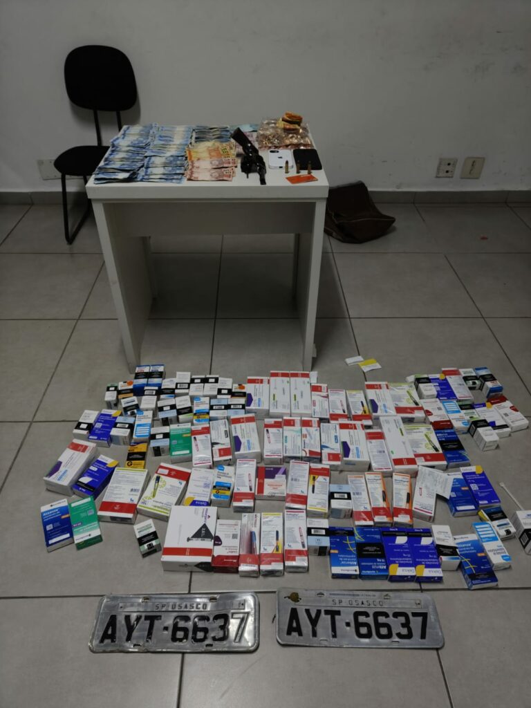 Quadrilha é presa após roubo a farmácia em Itatiba