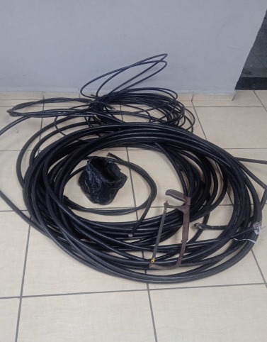 Trio é preso em flagrante por furto de cabos telefônicos em Taubaté Trio é preso em flagrante por furto de cabos telefônicos em Taubaté