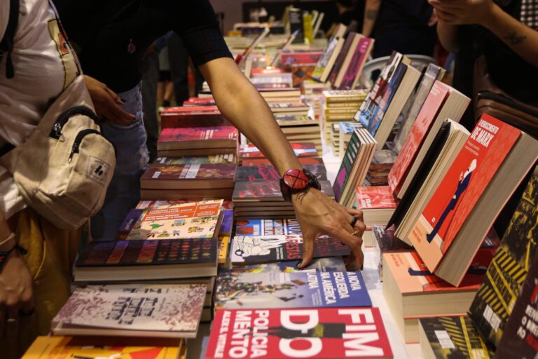 Flipei aporta em Campinas com literatura independente, debates e cultura de resistência