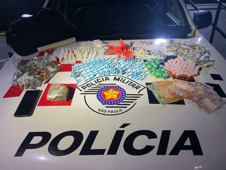 PM apreende mais de 1 kg de drogas e prende suspeito em São José