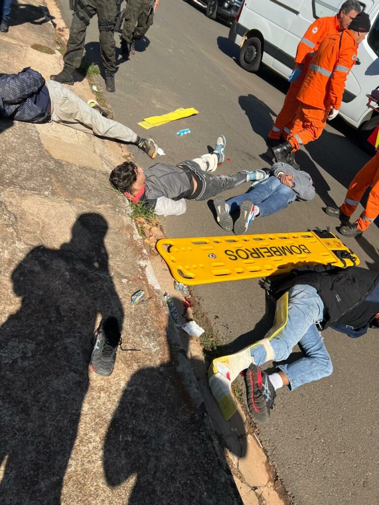 Quadrilha ligada ao PCC troca tiros com a polícia em Mogi Mirim; um morto e quatro presos