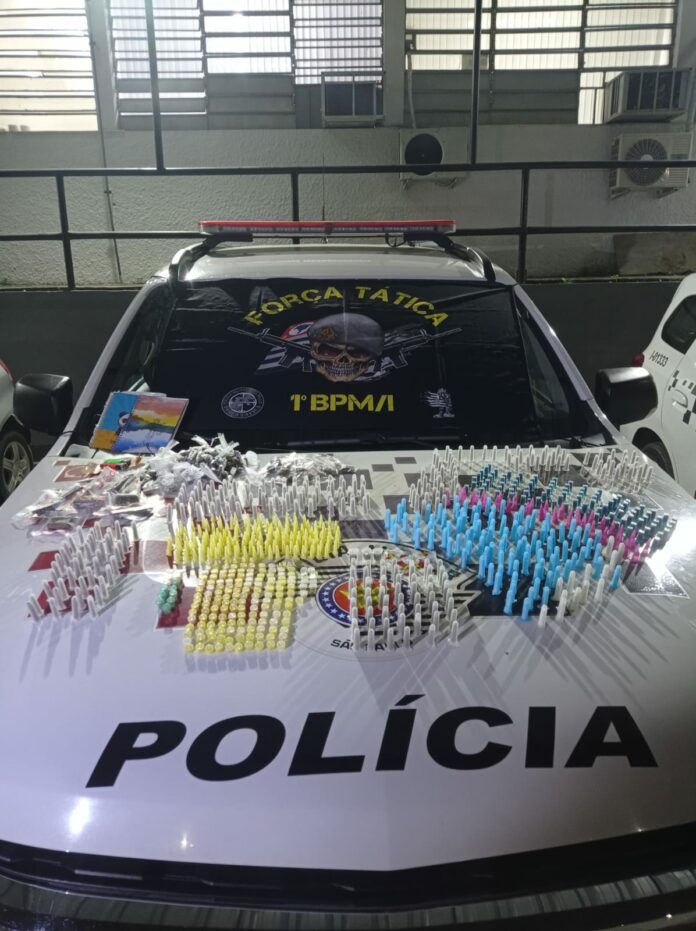 Traficante é preso com quase 1.100 porções de drogas na zona norte de São José dos Campos