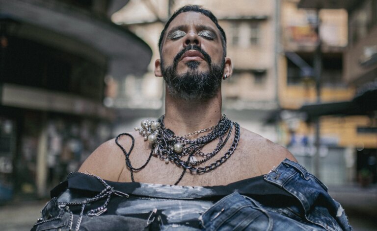 Almério apresenta o show “Nesse Exato Momento” no Itaú Cultural