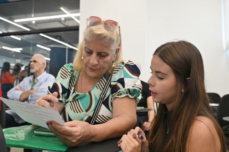 Aposentados de Santos terão apoio gratuito para identificar descontos indevidos do INSS; Saiba mais