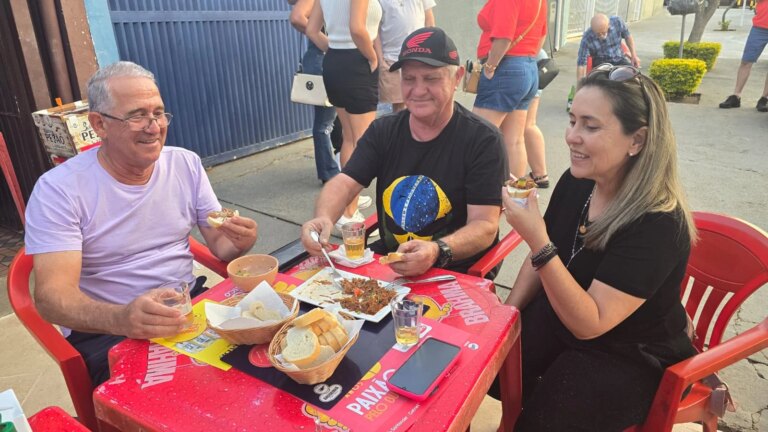 Boteco do Pezão busca vice-campeonato no ‘Comida di Buteco’ com sabores caseiros