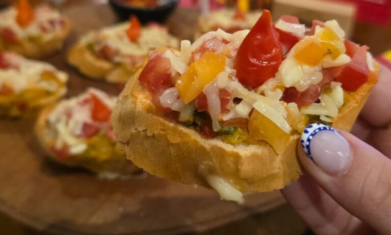 “Botiquim Pedro II’ traz sabores do nordeste para Campinas e aposta em “sirizeira” para conquistar o “Comida di Buteco”