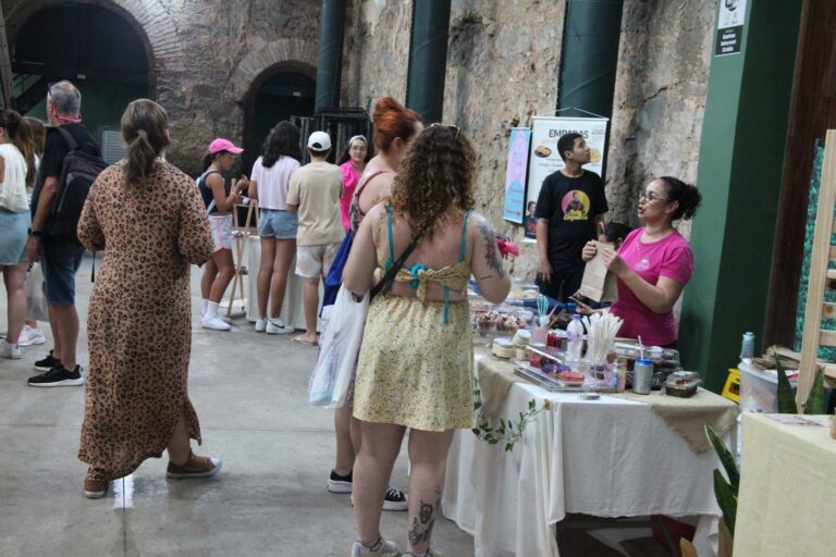 Artesãos podem se inscrever para mostra comemorativa ao aniversário do Feito em Santos até esta segunda-feira