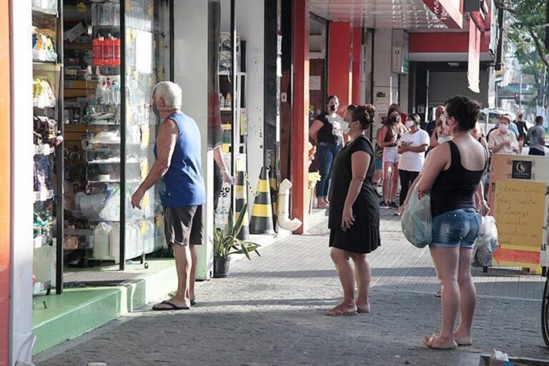 Comerciantes do Litoral Paulista já podem se inscrever para o Dia Livre de Impostos