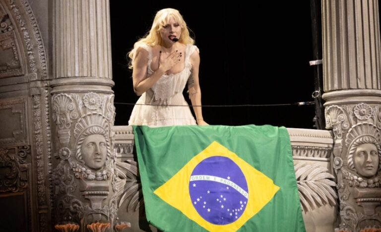 Confira o que aconteceu no show de Lady Gaga em Copacabana