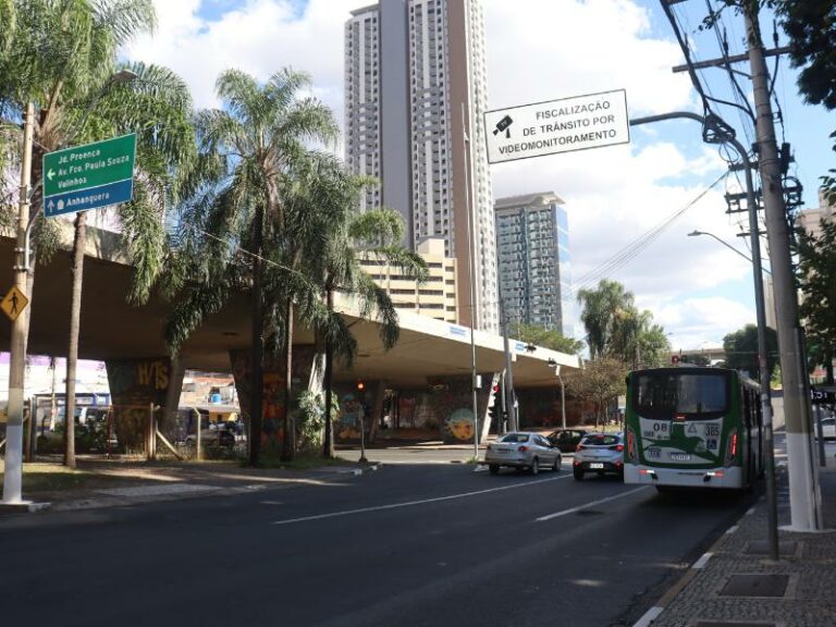 Campinas amplia videomonitoramento e reforça fiscalização em faixas exclusivas para ônibus