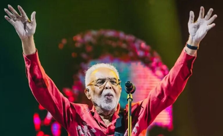 Gilberto Gil celebra última turnê em alto mar com o Navio Tempo Rei