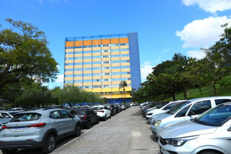 Prefeitura de São José abre concurso público com 16 vagas nas áreas administrativa e da saúde