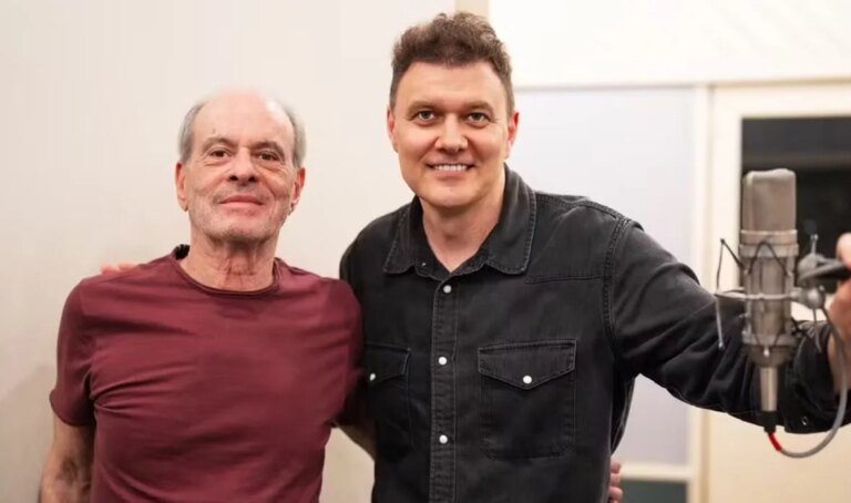 João Suplicy lança álbum bilíngue com grandes nomes da música brasileira