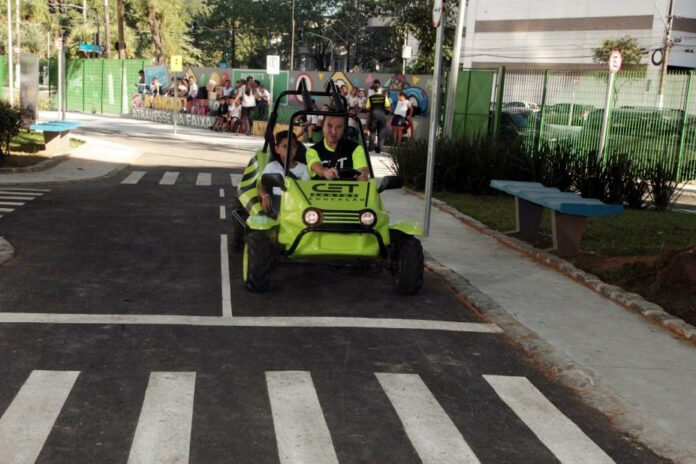 minicidade_do_transito_em_santos1