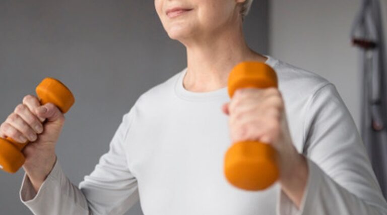 Músculos fortes, mente protegida: como a saúde muscular ajuda a prevenir demência