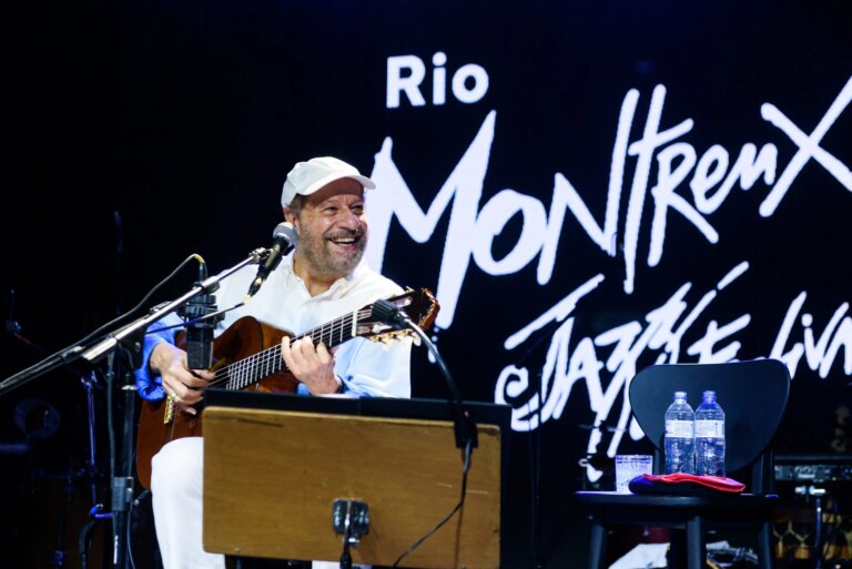 Novo álbum de João Bosco: “Corsário and guests Jaques Morelenbaum, Mestrinho e Vanessa Moreno”