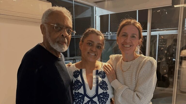 Preta Gil recebe alta de hospital em São Paulo