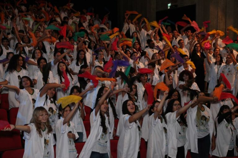 Programa Santos Jovem Doutor 2025 estreia com recorde de participantes e novo centro tecnológico