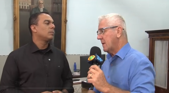 Lei “Selo Autista a Bordo”: Adesivo melhora a comunicação para pessoas com Transtorno do Espectro Autista (TEA)