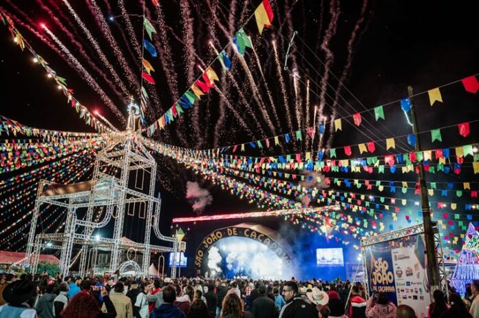 Caçapava divulga programação do Festival de São João 2025 com shows de Lucas Lucco e Bruno e Barreto Caçapava divulga programação do Festival de São João 2025 com shows de Lucas Lucco e Bruno e Barreto