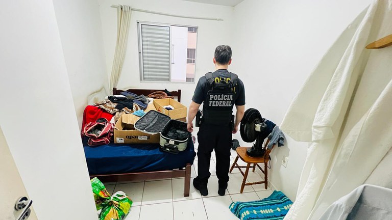 PF cumpre mandado em Taubaté contra suspeito de armazenar e compartilhar material de abuso sexual infantil