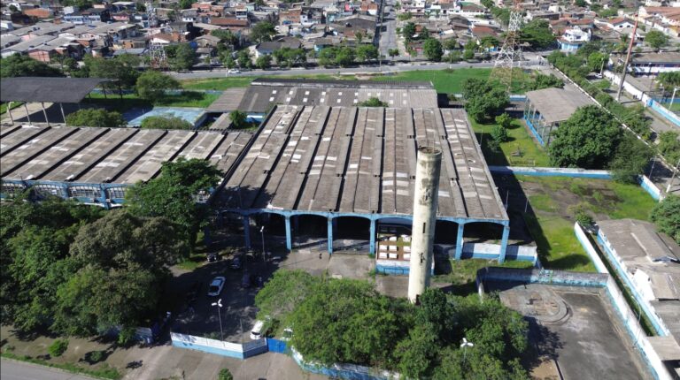 Guarujá formaliza concessão do prédio da E.M 1º de Maio para implantação de Instituto Federal