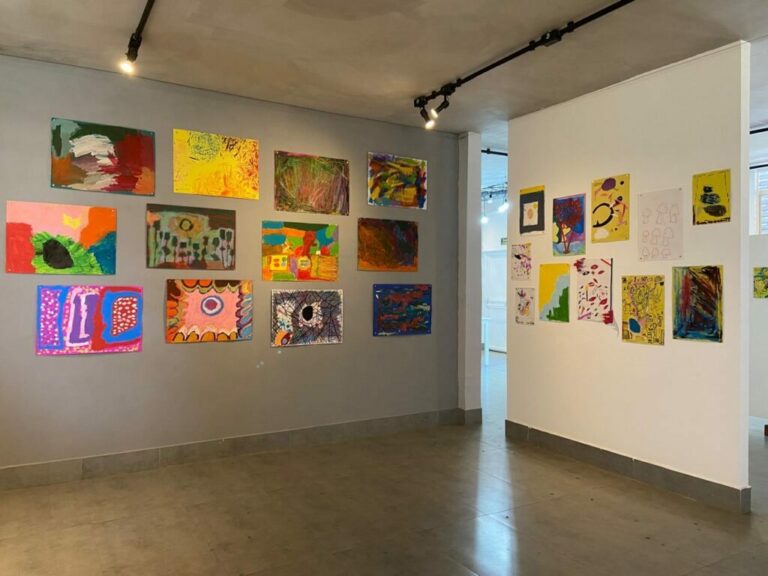 Fundação Síndrome de Down inaugura exposição de arte em Campinas