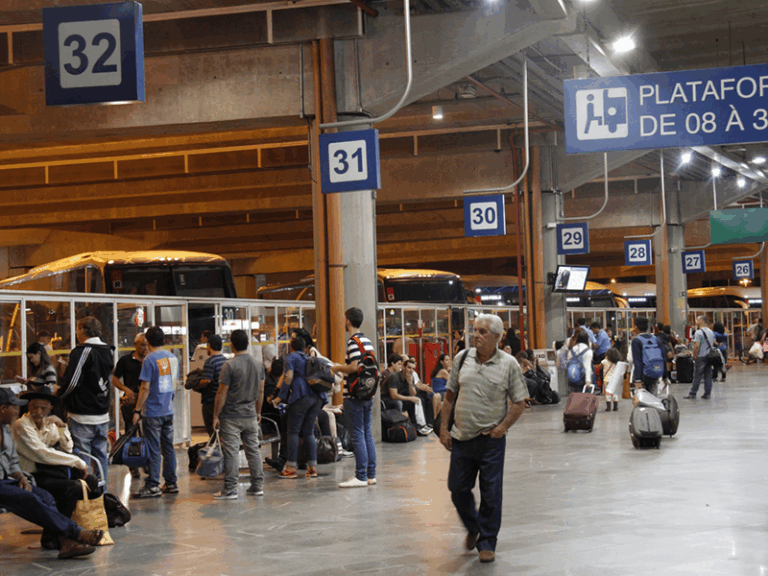 Rodoviária e Viracopos devem receber mais de 235 mil passageiros no feriado de Corpus Christi