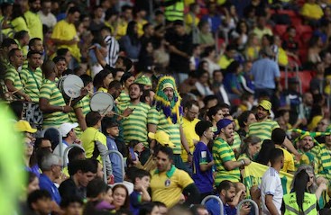 Ingressos para Brasil x Paraguai chegam a R$ 450; estreia de Ancelotti será na Neo Química Arena