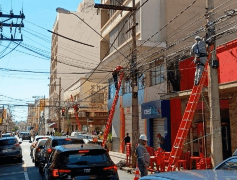 CPFL Paulista retira mais de 1 tonelada de fios irregulares na primeira semana de operação em Ribeirão Preto