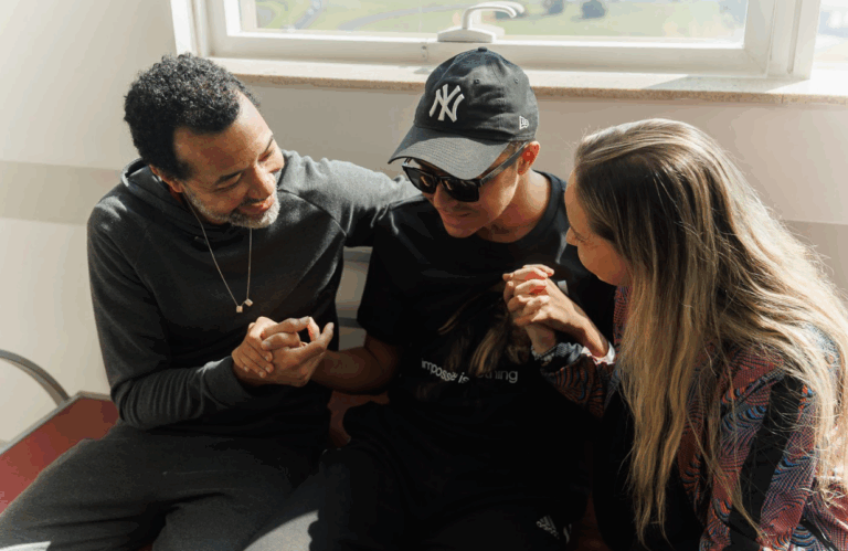 Pedro Severino é homenageado pela equipe médica e pai escreve: “alguém tem dúvidas que Deus existe?”