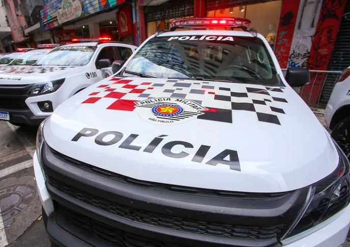 Jovem é levado à delegacia após tentativa de assalto, mas nega envolvimento e é liberado