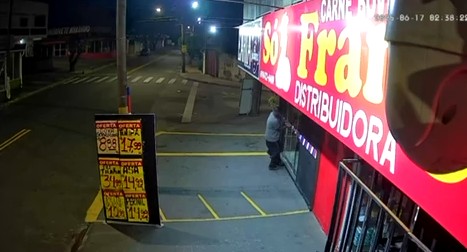 Barbearia é furtada em Americana e dono lança vaquinha para recuperar ferramentas